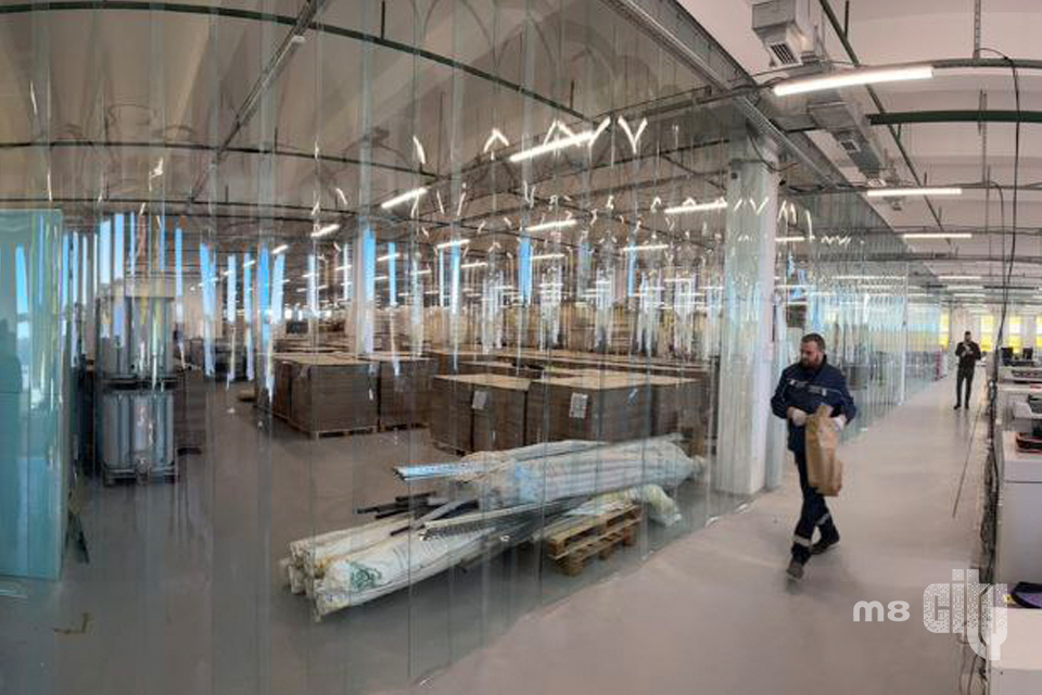 Использование лент ПВХ для разделения производственных линий